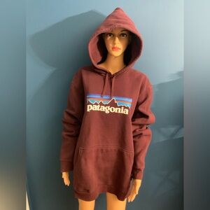 Patagonia Women's Deep Maroon Hoodie unisex womans XXL men’s XL